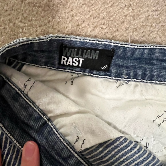 William Rast shorts - Picture 2 of 6